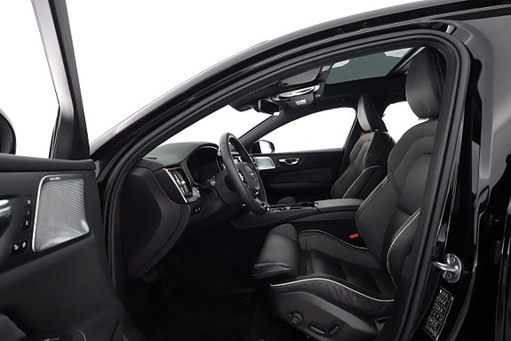 Volvo S60 10 of 29