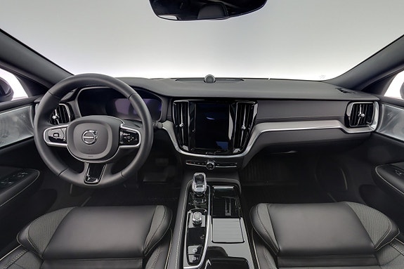 Volvo S60 13 of 29