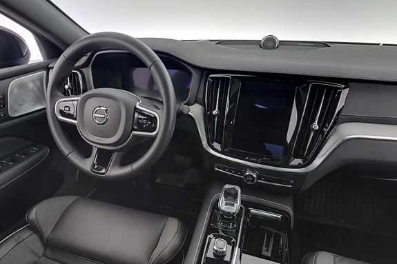 Volvo S60 15 of 29