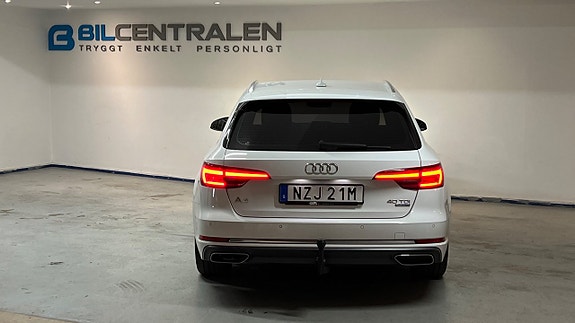 Audi A4 5 of 14