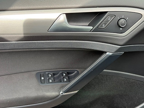 Volkswagen Golf I 13 of 13
