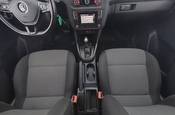 Volkswagen Caddy Maxi 13 of 24