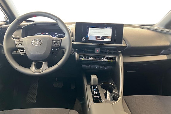 Toyota C-HR 9 of 22