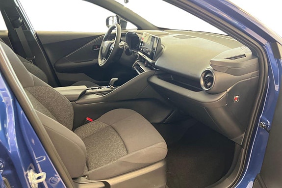Toyota C-HR 7 of 22