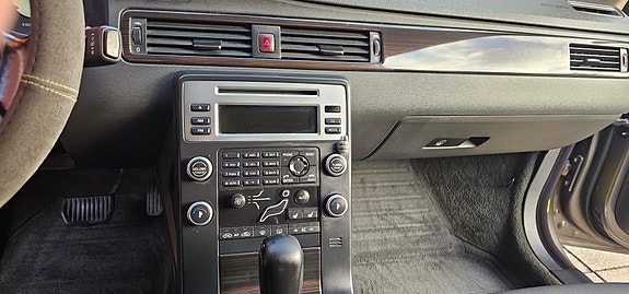 Volvo S80 9 of 19