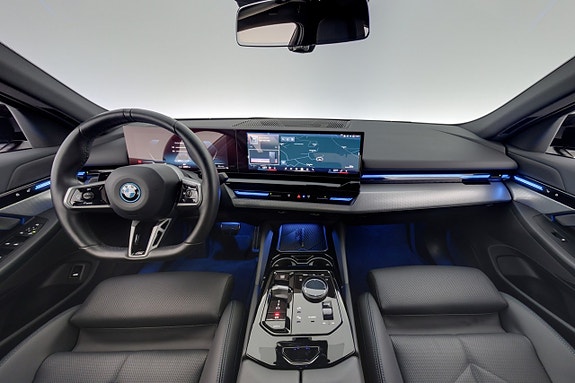 BMW 530e 14 of 27