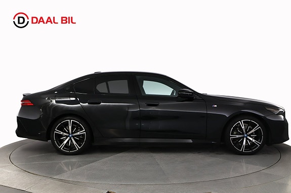 BMW 530e 5 of 27
