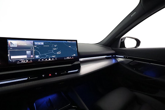 BMW 530e 25 of 27