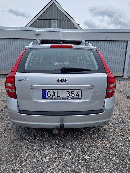 Kia Ceed 3 of 11