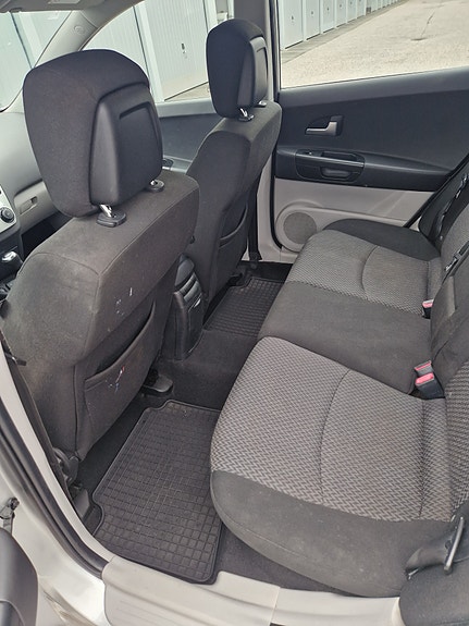 Kia Ceed 8 of 11