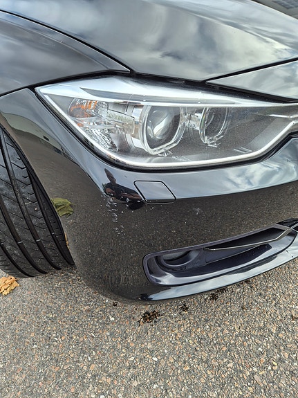 BMW 320d 8 of 19