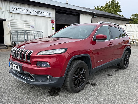 Jeep Cherokee 18 of 30