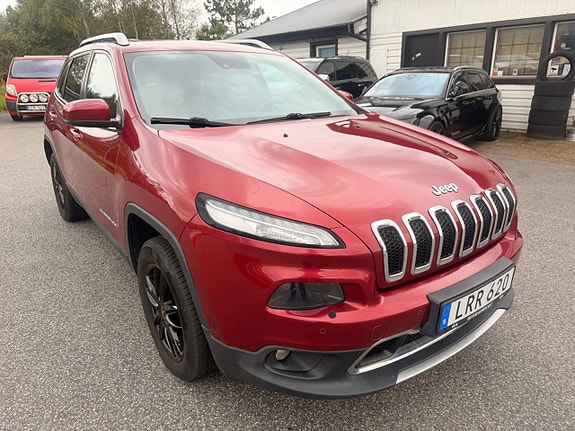 Jeep Cherokee 2 of 30