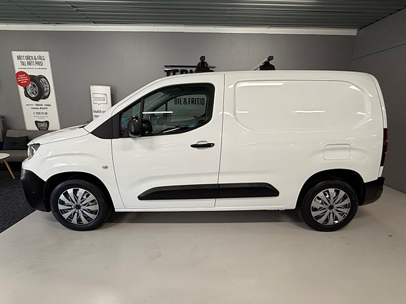 Peugeot Partner 16 of 21