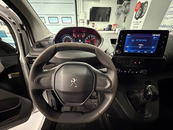 Peugeot Partner 5 of 21