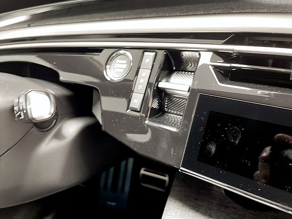 Peugeot 5008 10 of 16