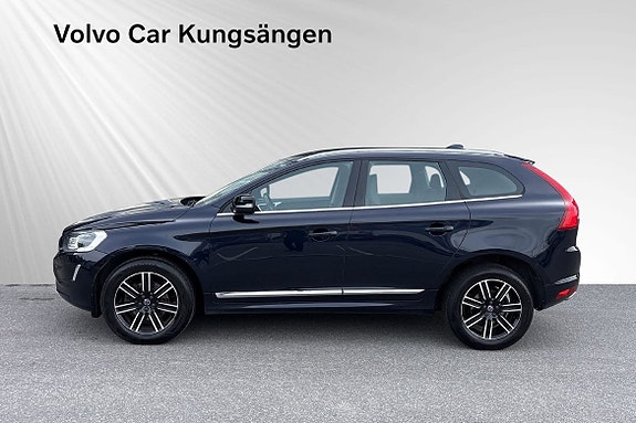 Volvo XC60 3 of 30