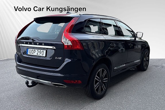 Volvo XC60 5 of 30
