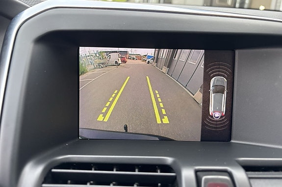 Volvo XC60 24 of 30