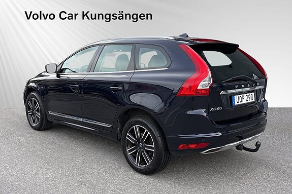 Volvo XC60 4 of 30