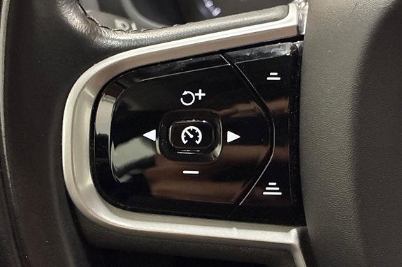 Volvo V60 24 of 30