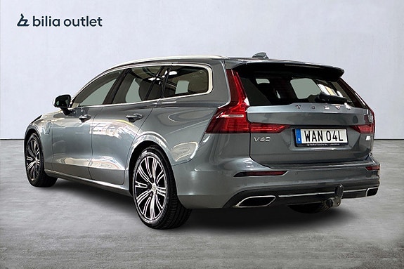 Volvo V60 8 of 30