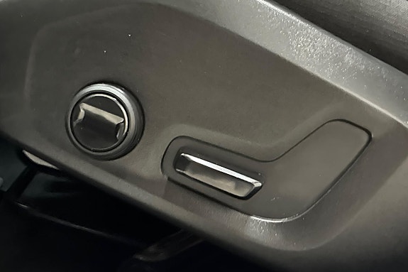 Volvo V60 25 of 30