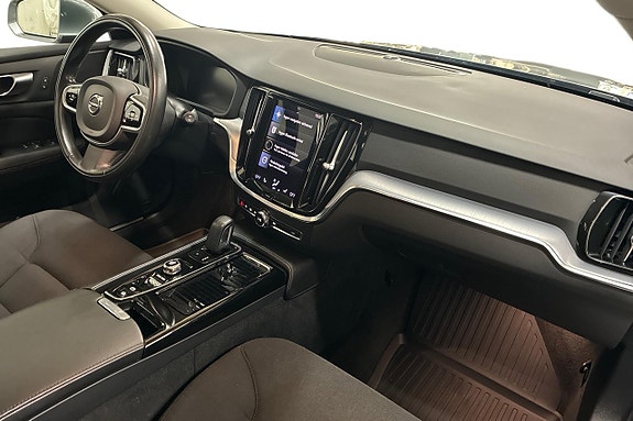 Volvo V60 16 of 30
