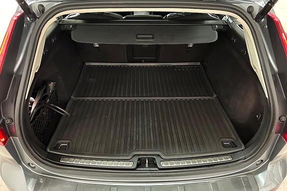 Volvo V60 10 of 30