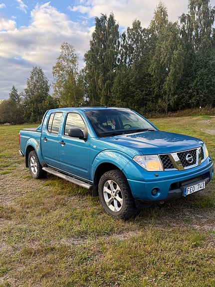 Nissan Navara 2 of 6