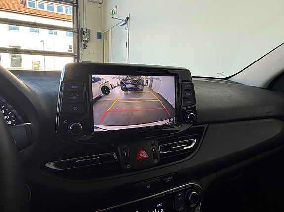 Hyundai i30 9 of 13