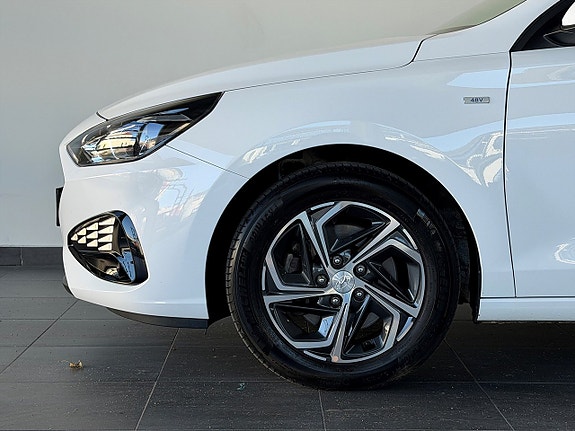 Hyundai i30 3 of 13