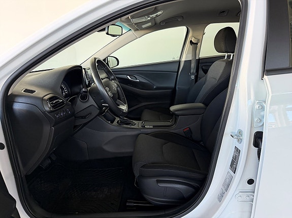Hyundai i30 10 of 13