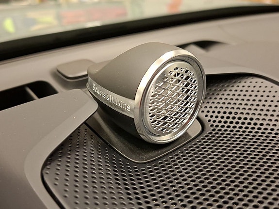 Volvo EX90 14 of 16