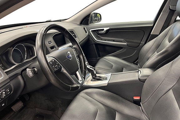Volvo V60 12 of 27