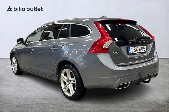 Volvo V60 4 of 27