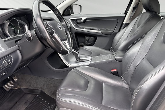 Volvo XC60 7 of 26