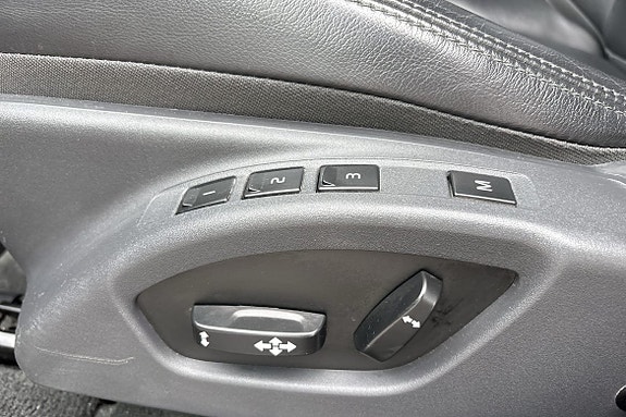 Volvo XC60 19 of 26