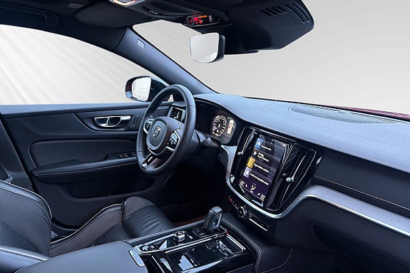 Volvo S60 11 of 13