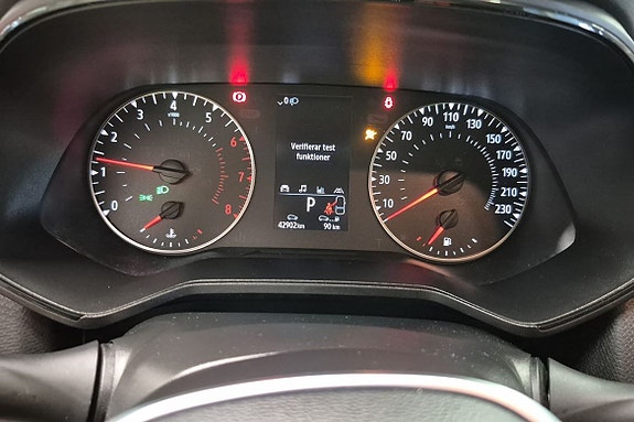 Renault Clio 11 of 21