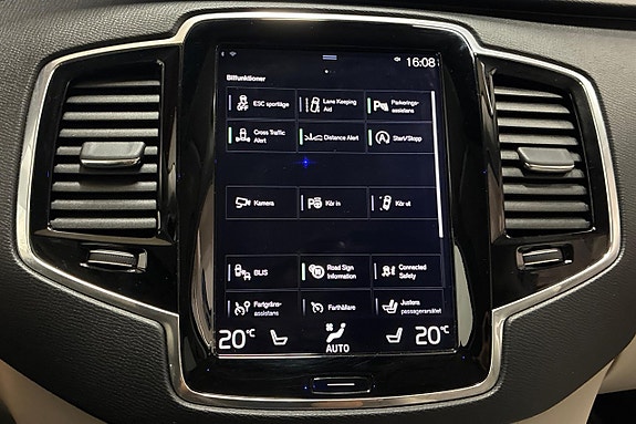 Volvo XC90 20 of 30
