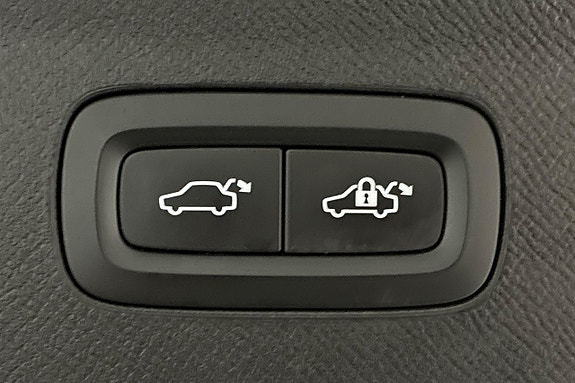 Volvo XC90 29 of 30