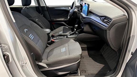 Ford Focus 3 of 10