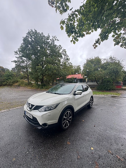Nissan Qashqai 2 of 12