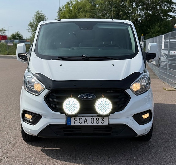 Ford Transit Custom 3 of 15