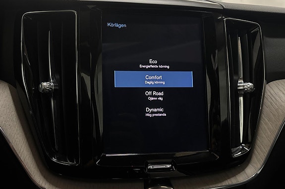 Volvo XC60 24 of 30