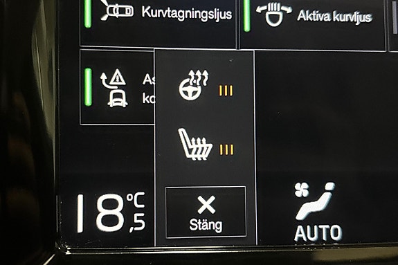 Volvo XC60 25 of 30