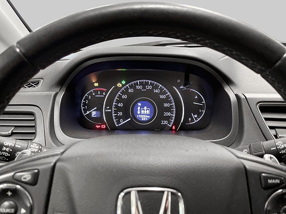 Honda CR-V 10 of 15