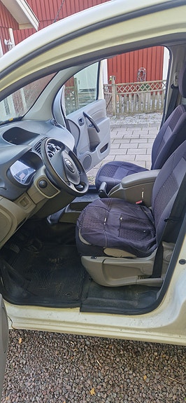 Renault Kangoo Express 5 of 7