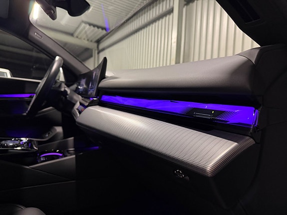 BMW i5 28 of 30